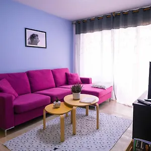 https://two-bedroom-stylish-studio-5-minutes-walk-from-the-beach.catalonia-hotels.com
